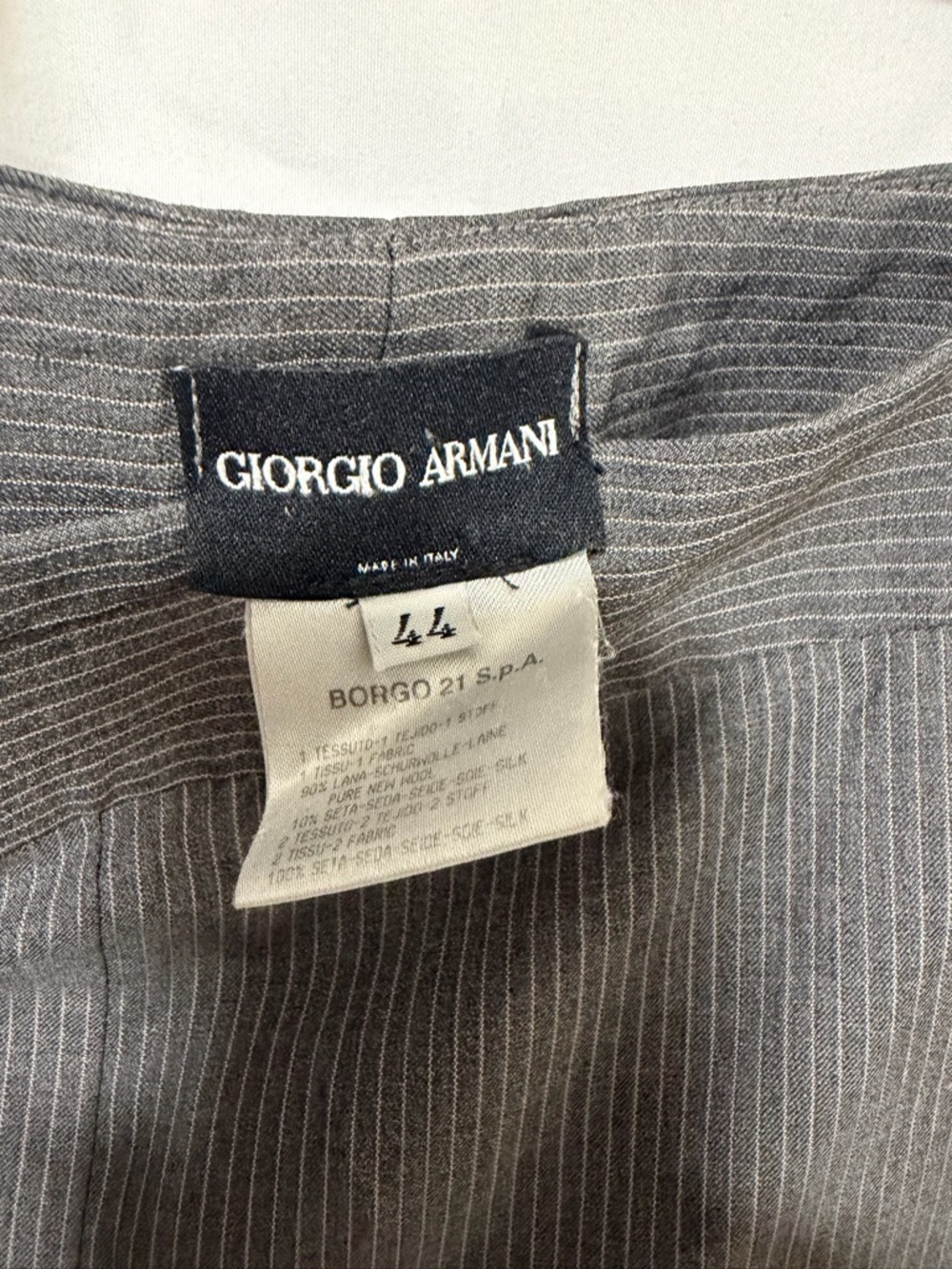 Giorgio Armani Women's Gray Pinstripe Two-Piece Pantsuit - Picture 8 of 9